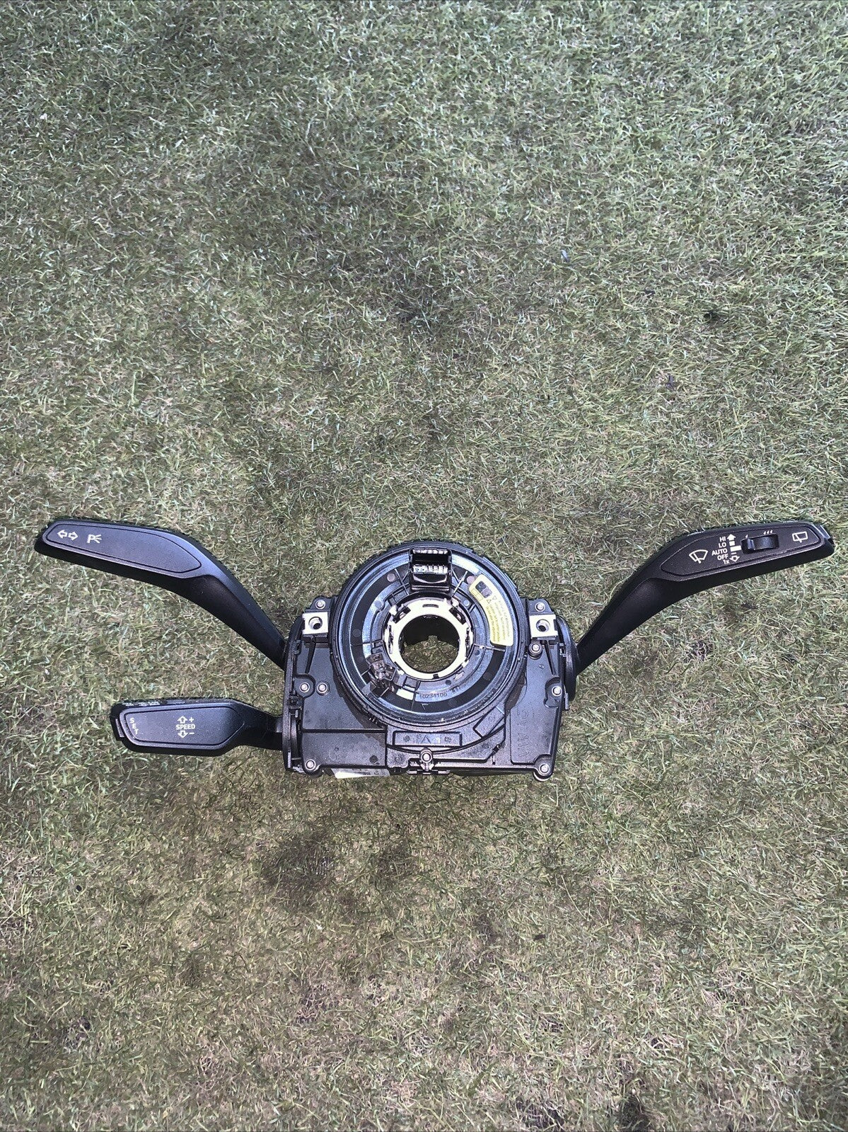 Devioluci Audi Q7 2016 4M0907129HD