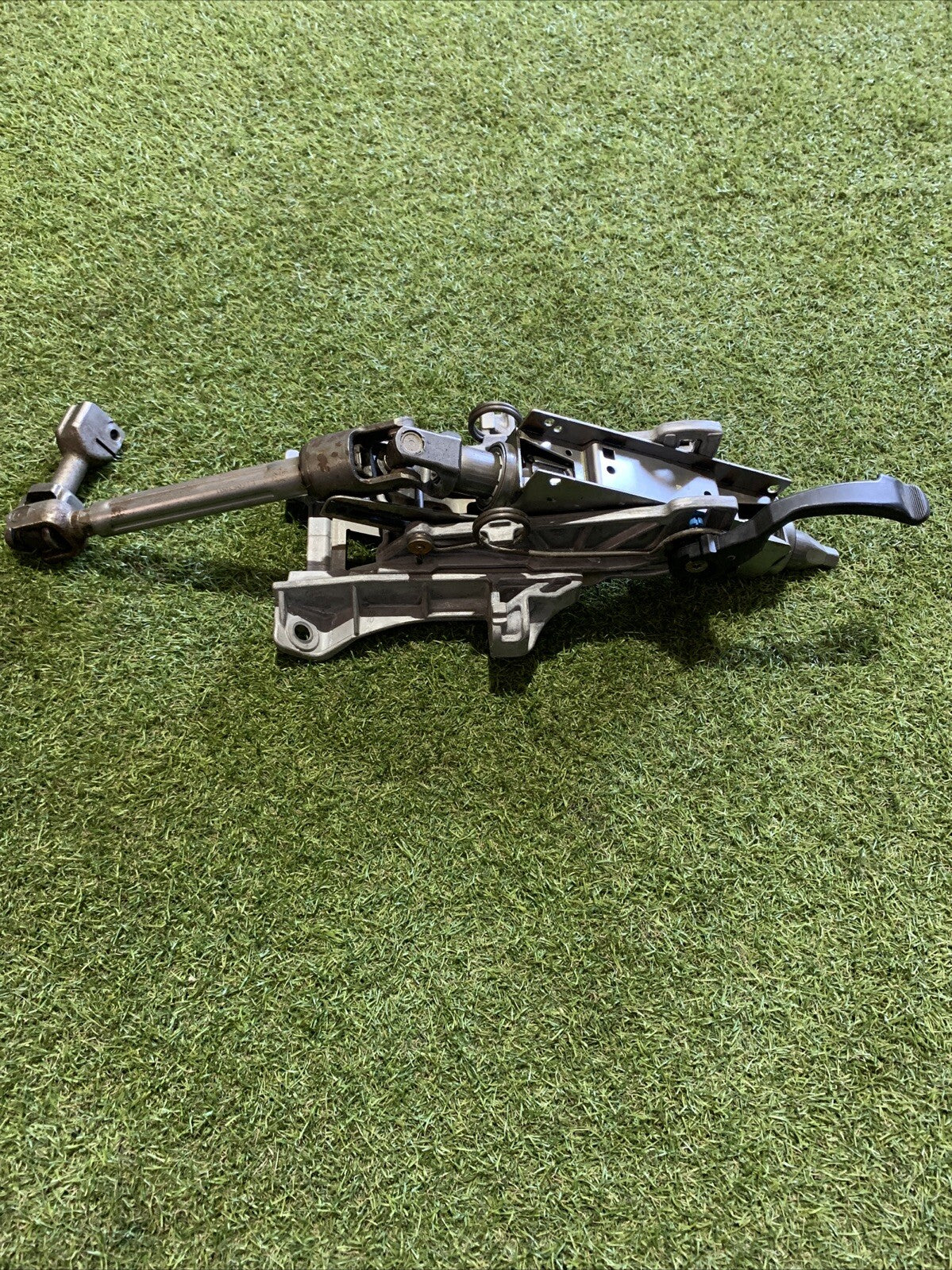 PIANTONE STERZO PER FORD S - Max Serie E1GC-3G506-BC (15>18)