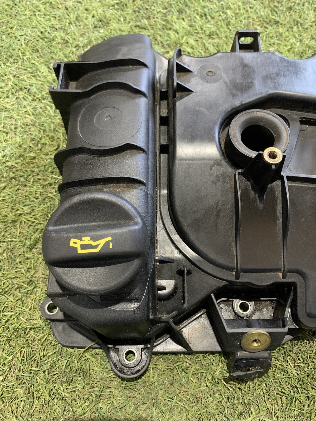 Coperchio Punterie Peugeot 208 2017 1.2 Benzina HM01 9811067580