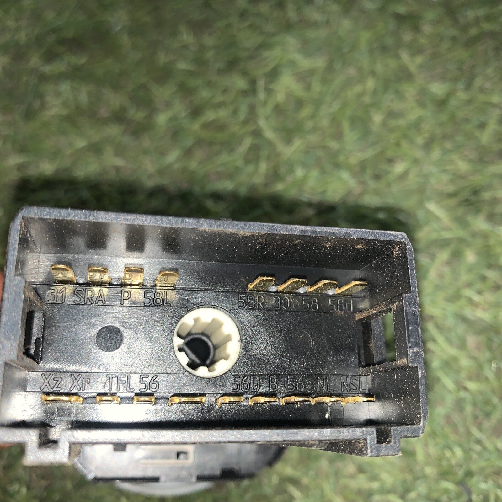 INTERRUTTORE GRUPPO COMANDI LUCE VOLKSWAGEN POLO 6R 2011 CODICE 58R305858D