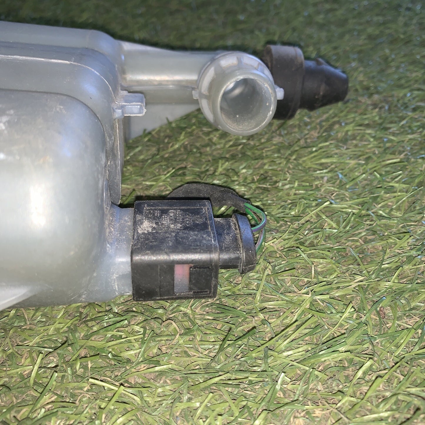 VASCHETTA LIQUIDO RADIATORE AUDI Q5 Serie (FYB) 8K01214030 Diesel 2.0