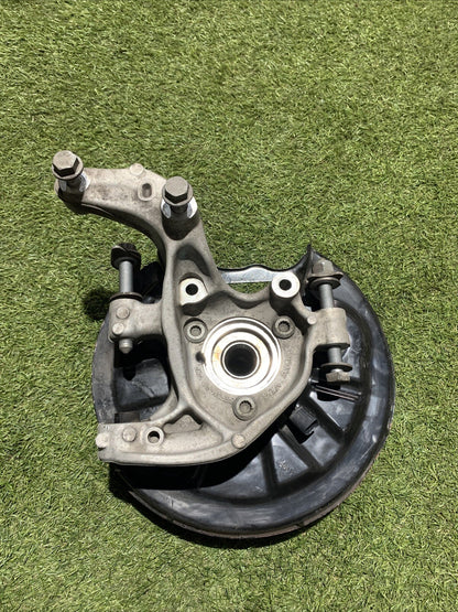 Mozzo Montante Fusello Posteriore Destro Volkswagen Golf 8R 2.0 Benzina