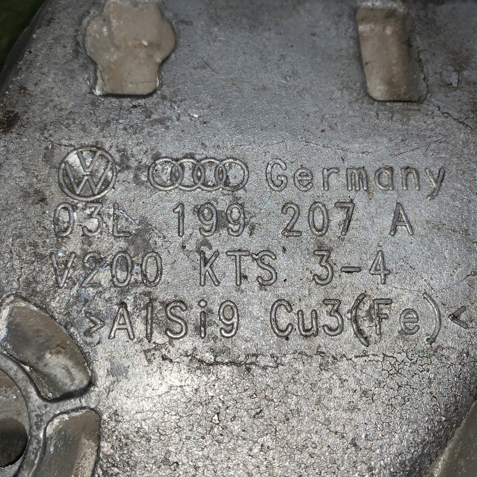 SUPPORTO MOTORE VOLKSWAGEN Polo 5° Serie 03L199207A diesel 1598 (0917) 1004907