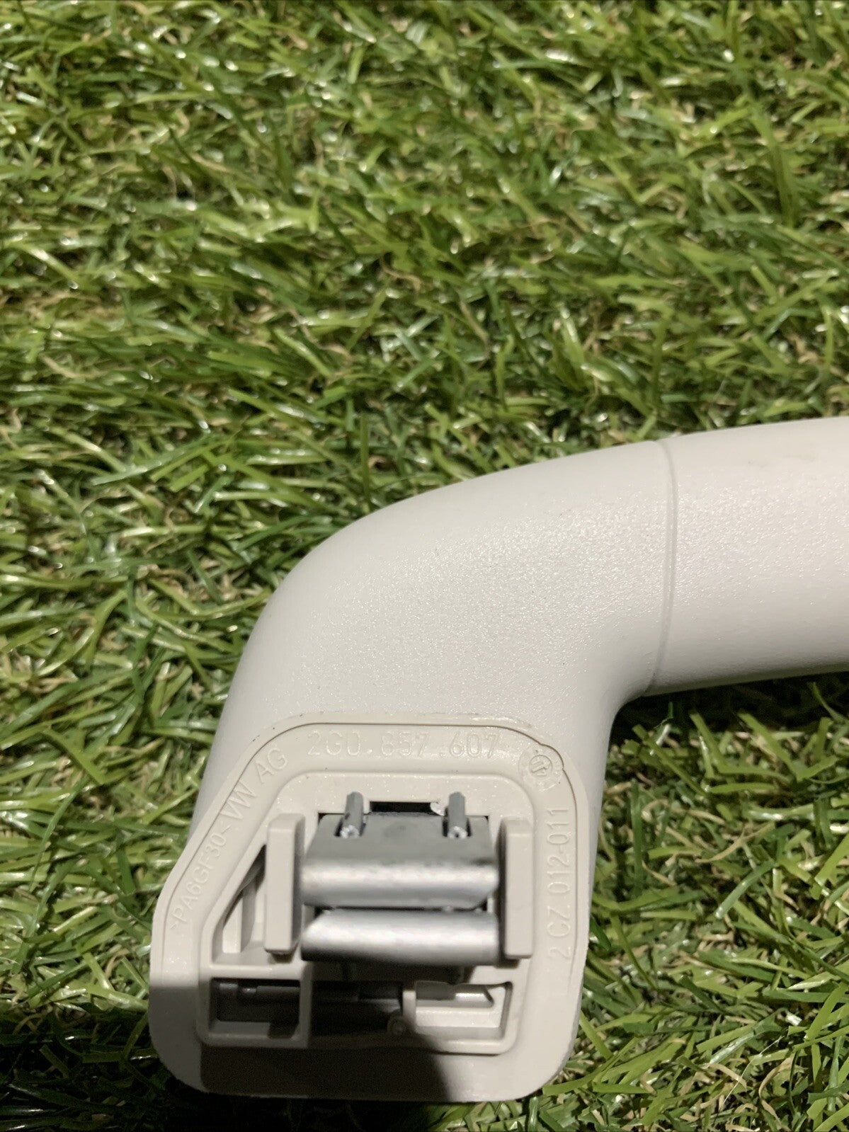 Maniglia Interna Anteriore Destra Volkswagen T-Roc 2G0857607