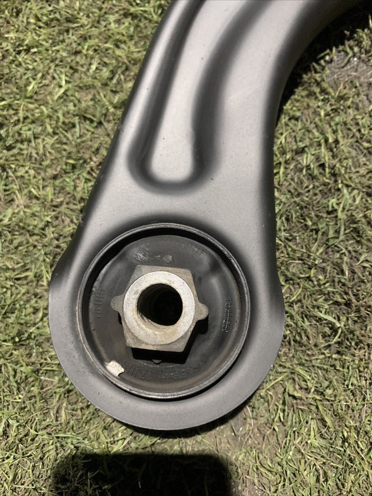 BRACCIO OSCILLANTE ANTERIORE DESTRO LANCIA YPSILON DAL 2012 00520139610
