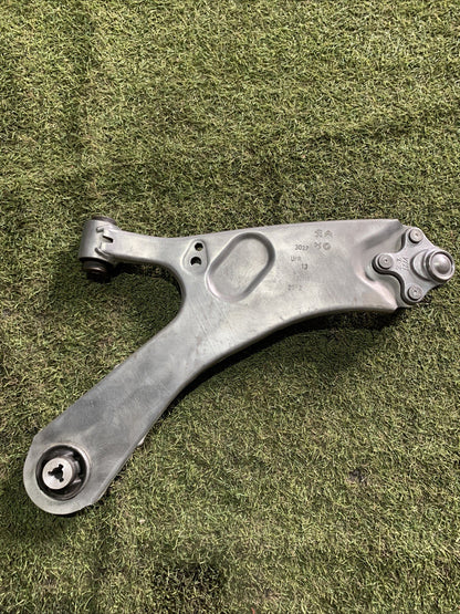 Braccio Oscillante Anteriore Sinistro Peugeot 2008 2020 9831682580