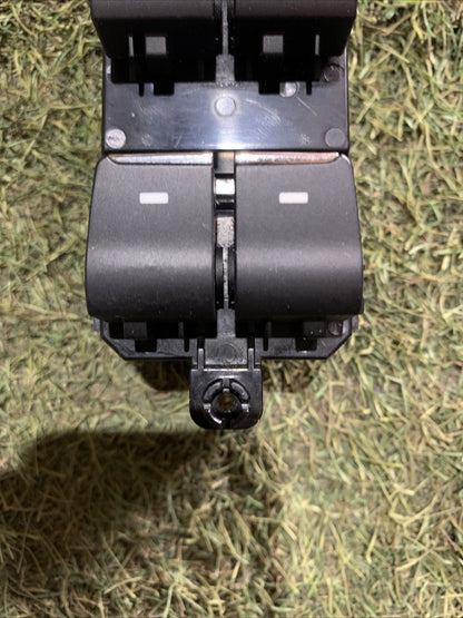 Pulsantiera Anteriore Sinistra Hyundai Tucson 2019 93570D3500