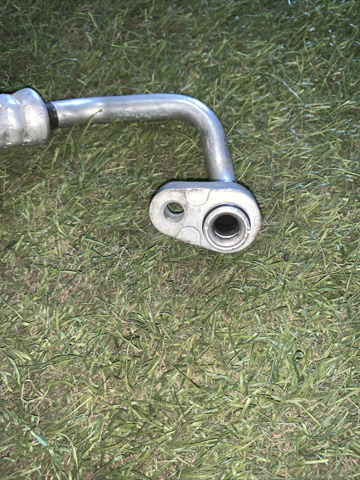 887110D340 tubo aria condizionata per TOYOTA YARIS 1.4 D 2011