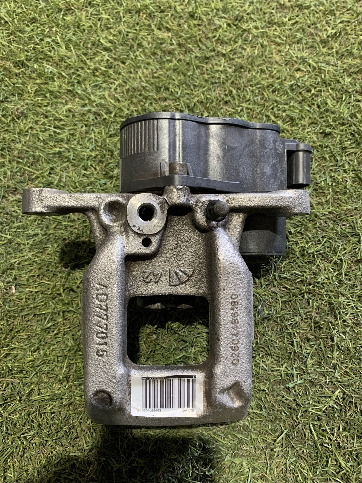 Pinza freno posteriore destra DX Elettrica Citroen C5 Aircross 9819060980