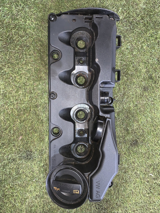 Audi A4 8K A5 8T B8 03L103469M Coperchio Valvola Cofano Cilindro 2.0 TDI