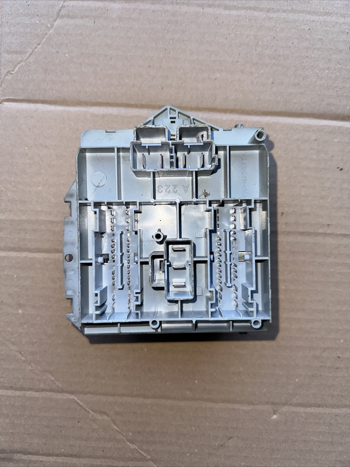 46835587 CENTRALINA PORTAFUSIBILI FUSIBILIERA FIAT PUNTO (188) 1.3 (2003\2007) 2