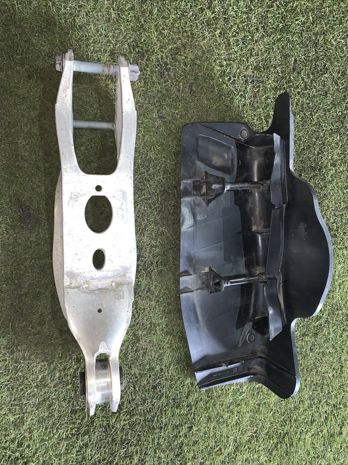 Braccio Trasversale Posteriore Sinistro Audi Q7 2016 3.0 Diesel 4M0505311G