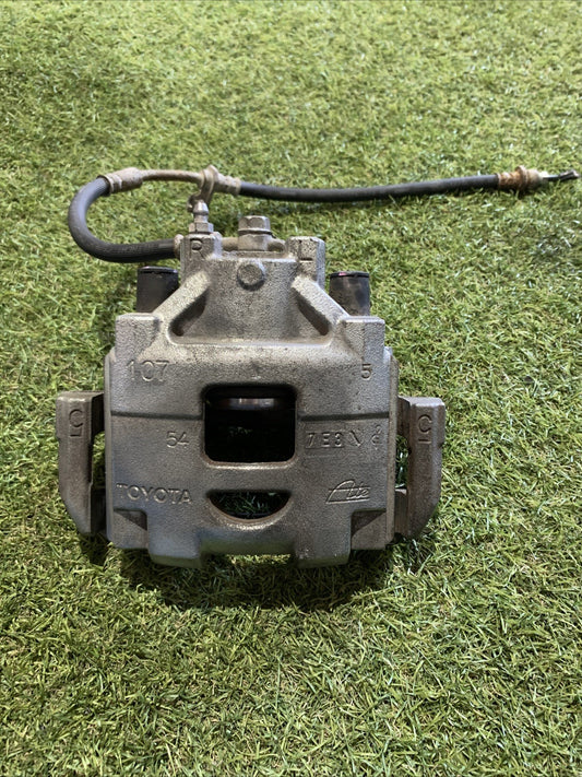 Pinza Freno Anteriore Destra Toyota Yaris 2017-2018 1.5 Benzina 477300D200