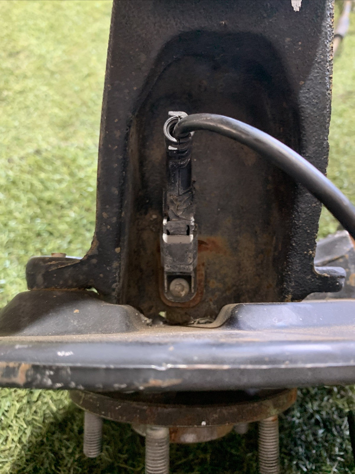 Mozzo montante fuselloAnteriore Sinistro Ford Focus 2017 1.5 Diesel AV613K171DAC