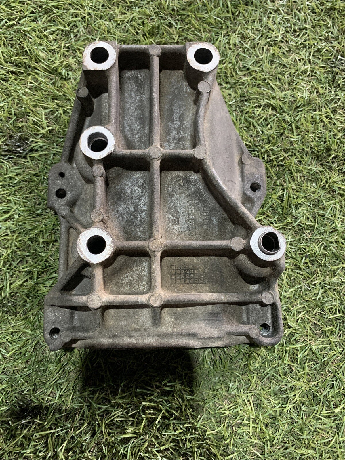 60630739 STAFFA SUPPORTO COMPRESSORE CLIMATIZZATORE CLIMA A/C FIAT MULTIPLA 1.9 