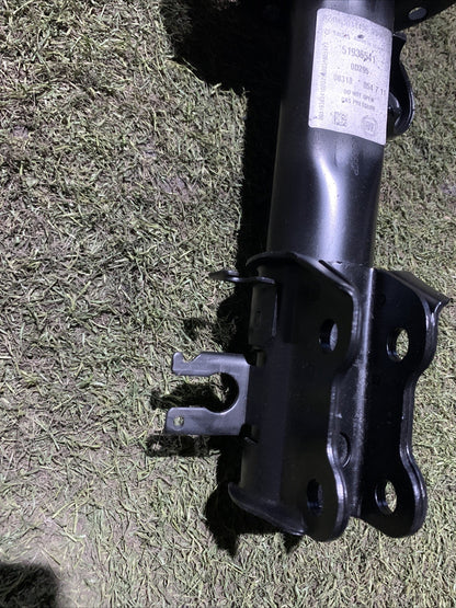Ammortizzatore Anteriore Sinistro Fiat 500L 1.3 MJT 51936541