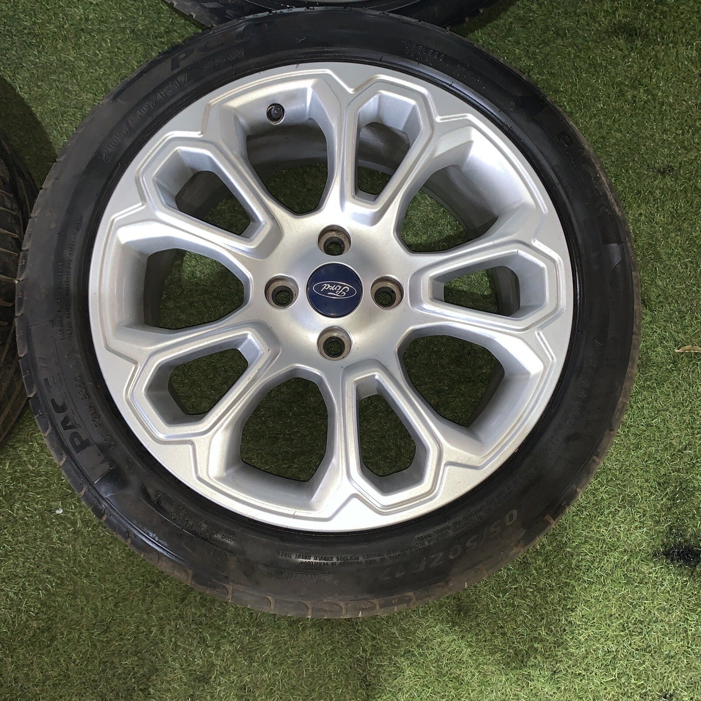 Cerchi In Lega 17 Ford Ecosport 205/50R17