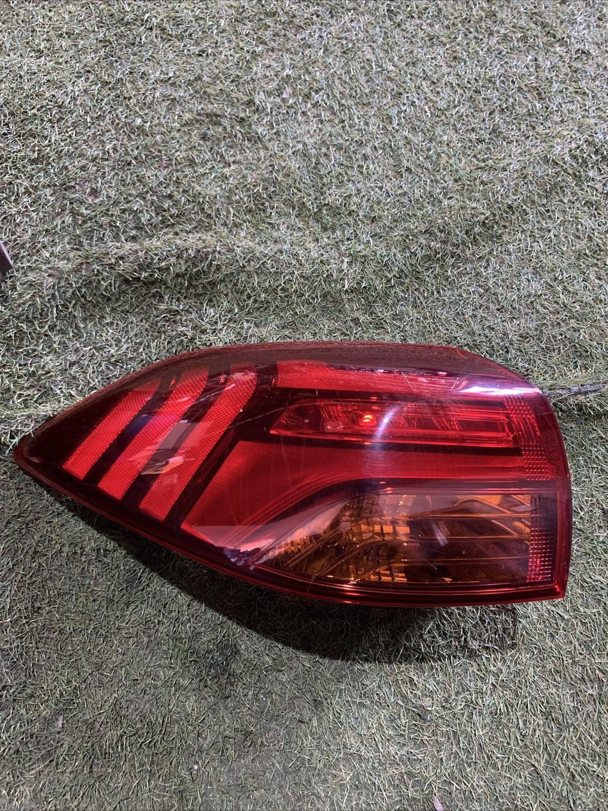 STOP FANALE POSTERIORE SINISTRO PER HYUNDAI Tucson serie 92401D7600 2019