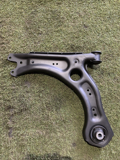 Braccio Oscillante Anteriore Sinistro Volkswagen Taigo 2Q0407151E