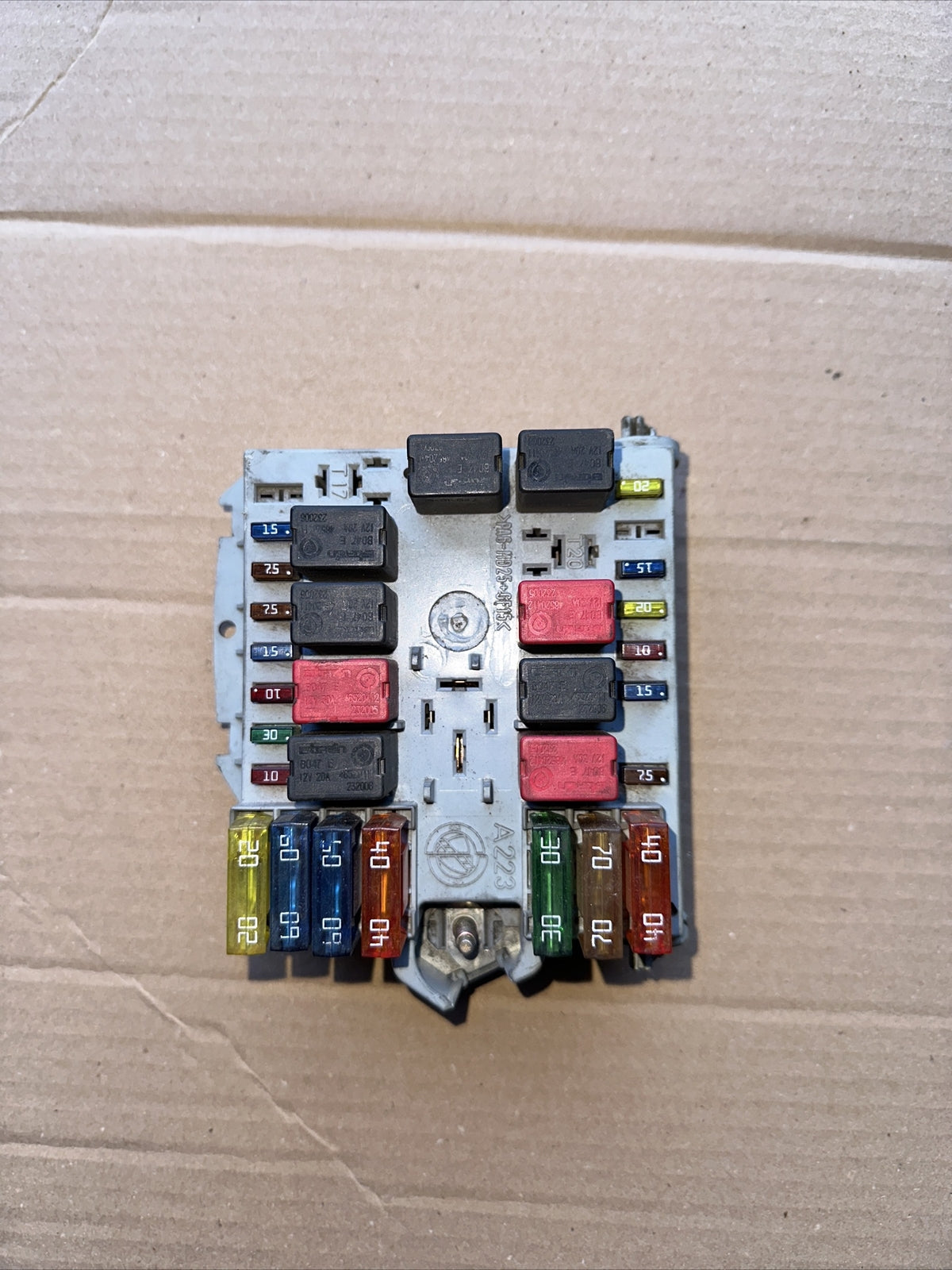 46835587 CENTRALINA PORTAFUSIBILI FUSIBILIERA FIAT PUNTO (188) 1.3 (2003\2007) 2