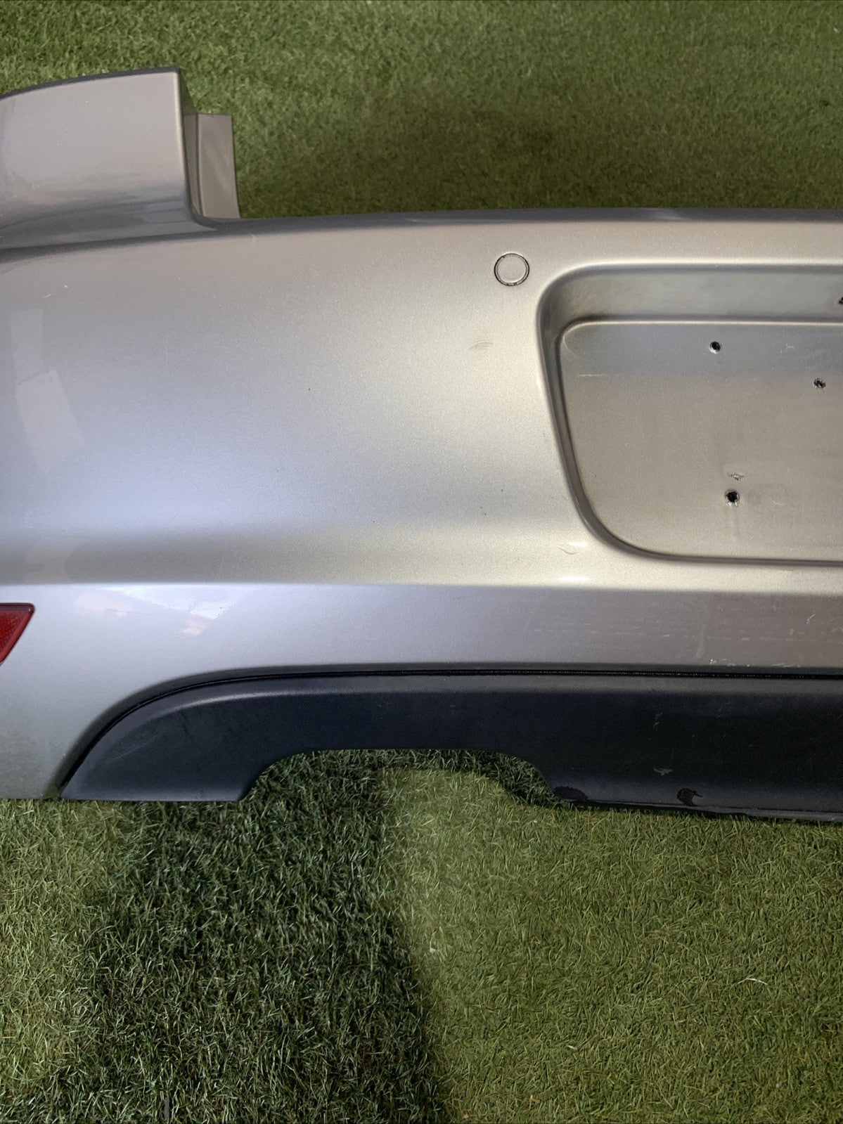 PARAURTI POSTERIORE CON SENSORI DI PARCHEGGIO VOLKSWAGEN Golf 6 2009 Berlina