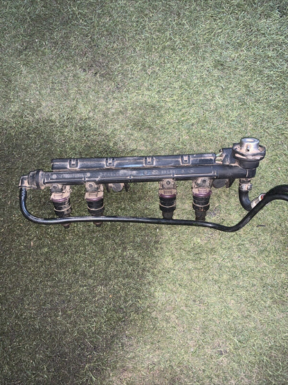 7700870914 FLAUTO INIETTORI RENAULT Clio Serie 1.2 benzina (1997)