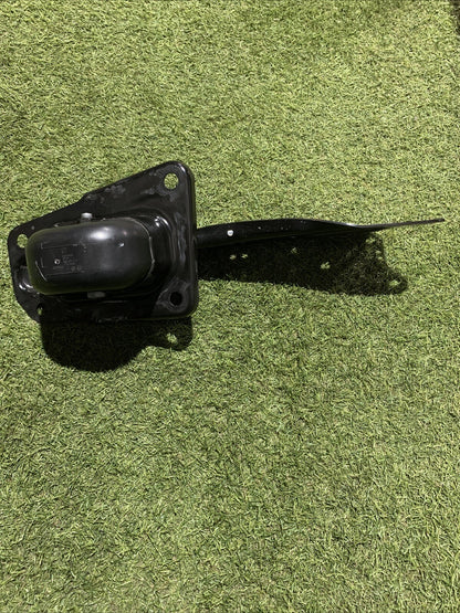 Braccio Oscillante Posteriore Sinistro Volkswagen Golf 8R 1K0501475