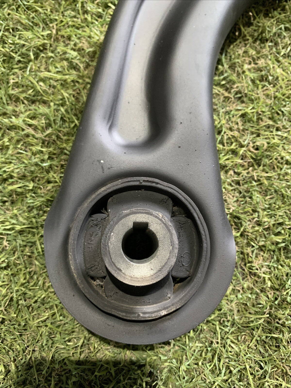 BRACCIO OSCILLANTE ANTERIORE DESTRO FIAT PANDA 3 SERIE DAL 2013 00520139590