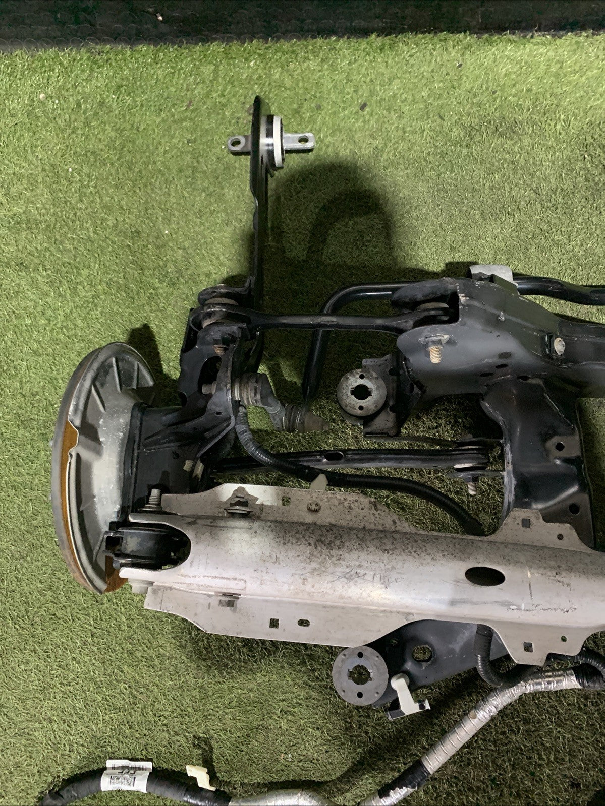 PONTE ASSALE POSTERIORE FORD KUGA DAL 2020 2WD LX61-5K067-BEC