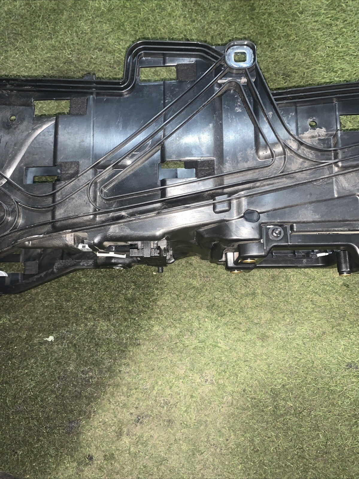 Base Tunnel Centrale Audi Q7 2016 4M0863243