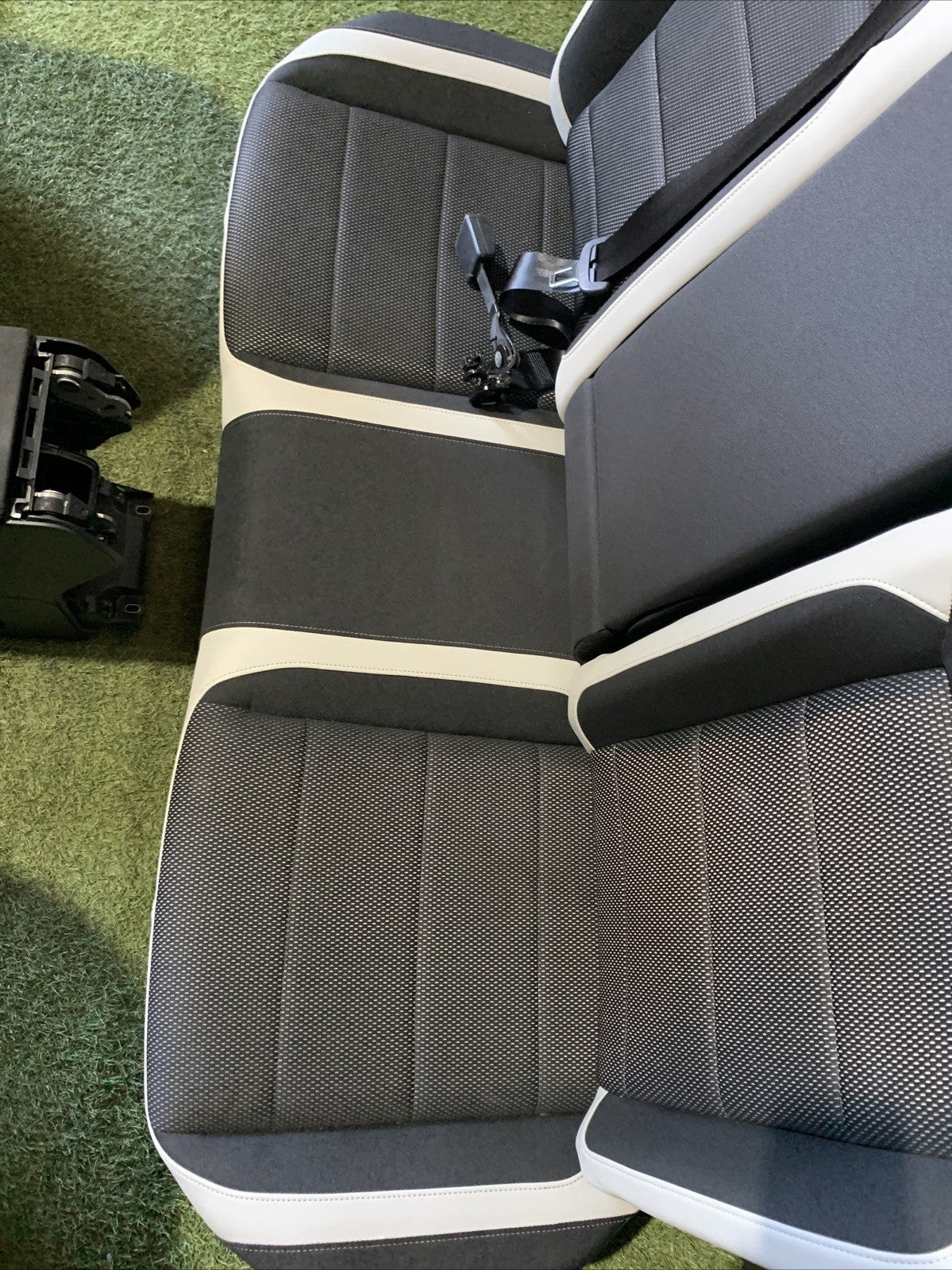 TAPPEZZERIA COMPLETA VOLKSWAGEN T-ROC 