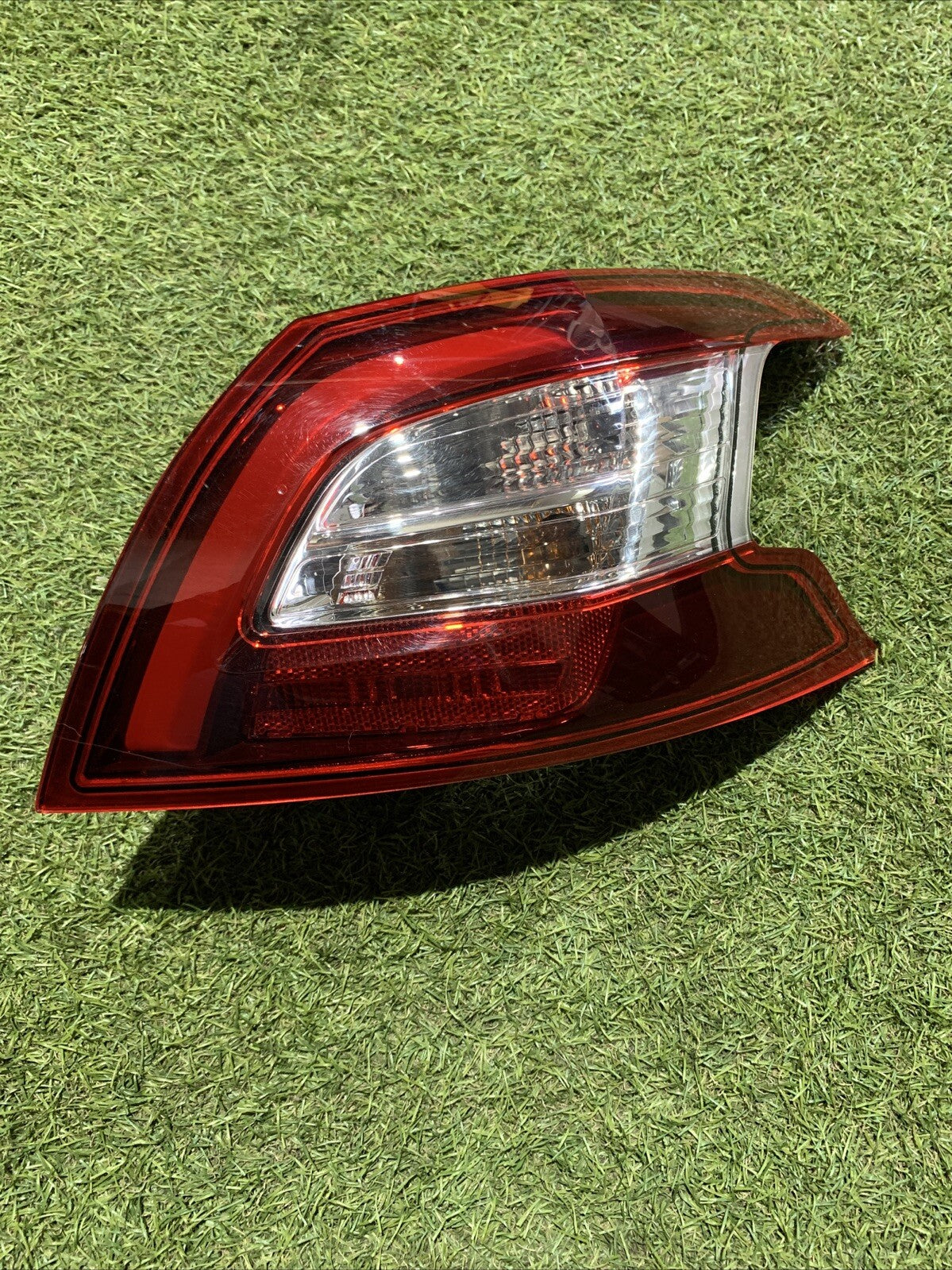 STOP FANALE A LED POSTERIORE DESTRO PEUGEOT 308 Berlina 9677817580