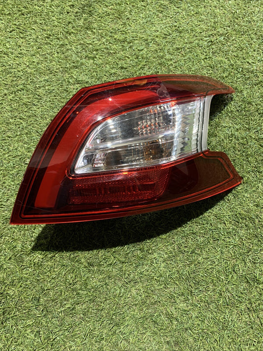 STOP FANALE A LED POSTERIORE DESTRO PEUGEOT 308 Berlina 9677817580