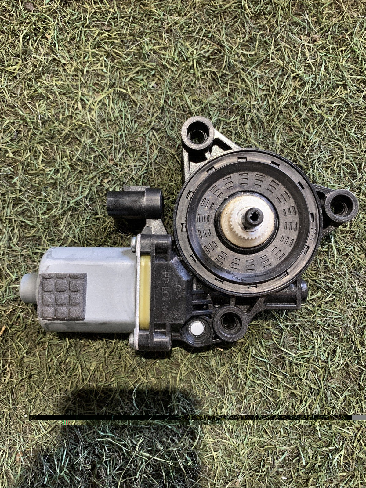 Motorino Alzavetro Posteriore Sinistro Hyundai Tucson 2019 83450D7000
