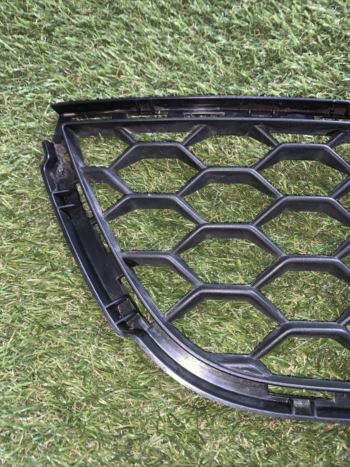 Griglia Paraurti Anteriore DESTRA DX ALFA ROMEO GIULIETTA 2016-2019 156109983