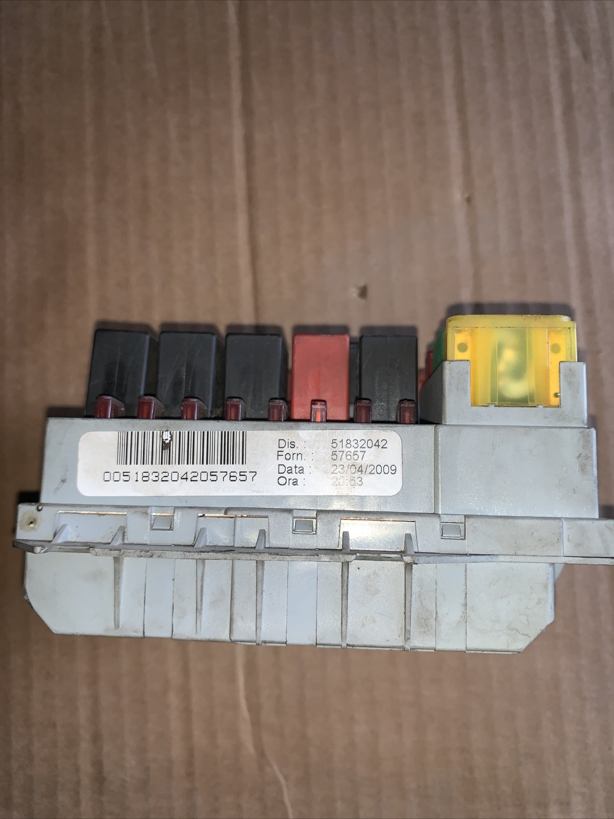 51832042 SCATOLA FUSIBILI FIAT BRAVO (198) 1.6 MULTIJET 16V MAN 6M KW77 - 105CV 