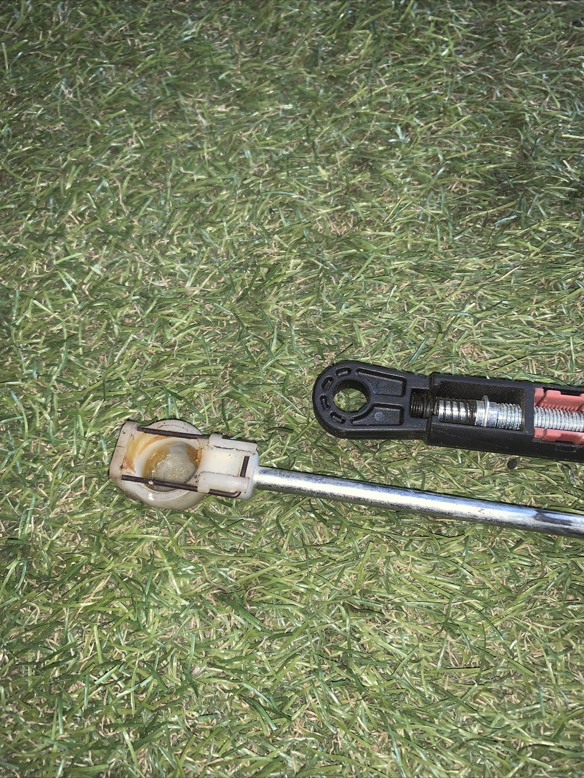 lacci cambio toyota yaris 2014 1.5 benzina