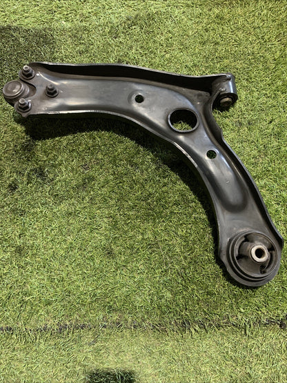 Braccio Oscillante Anteriore Destro Kia Sportage 2017 1.7 Diesel D4FD 54501F1000