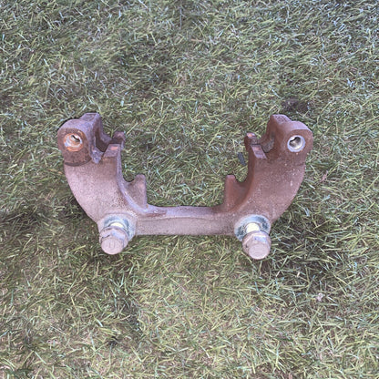 porta pinza freno posteriore Sx toyota yaris 2017-2021