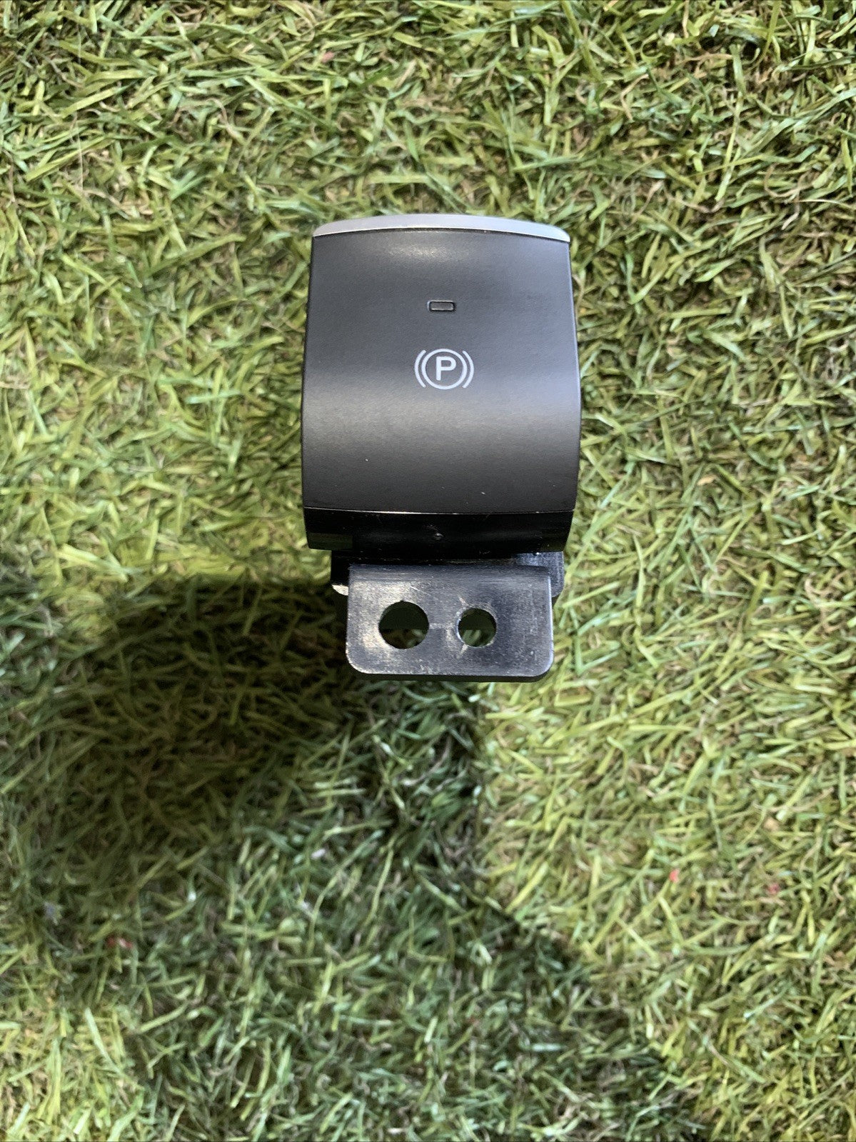 Pulsante Freno Di Stazionamento Alfa Romeo Giulia 01561182110