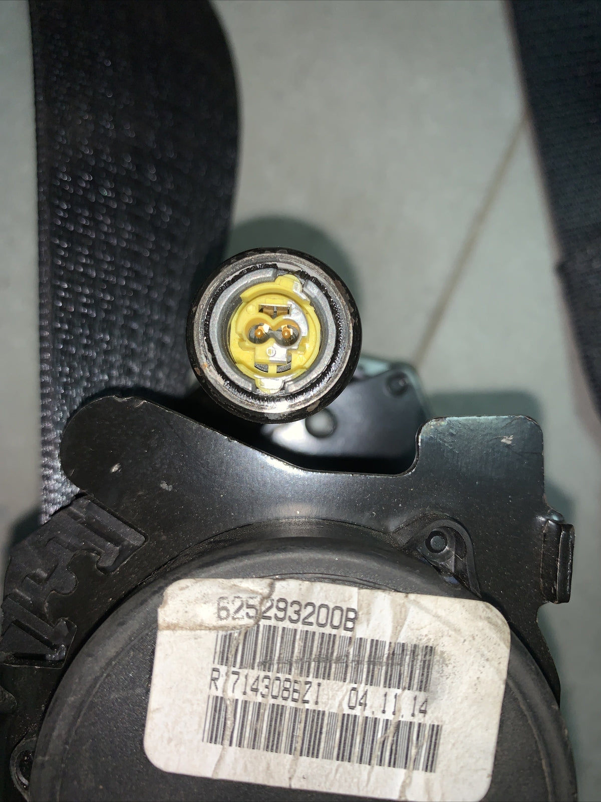 P1UU50DX9AD No cintura di sicurezza Protenzionata per JEEP CHRYSLER Anteriore Sx