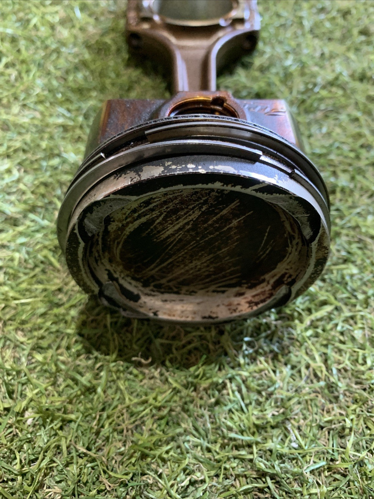 Pistone Motore Fiat 500 Abarth 2011 1.4 Benzina (3)