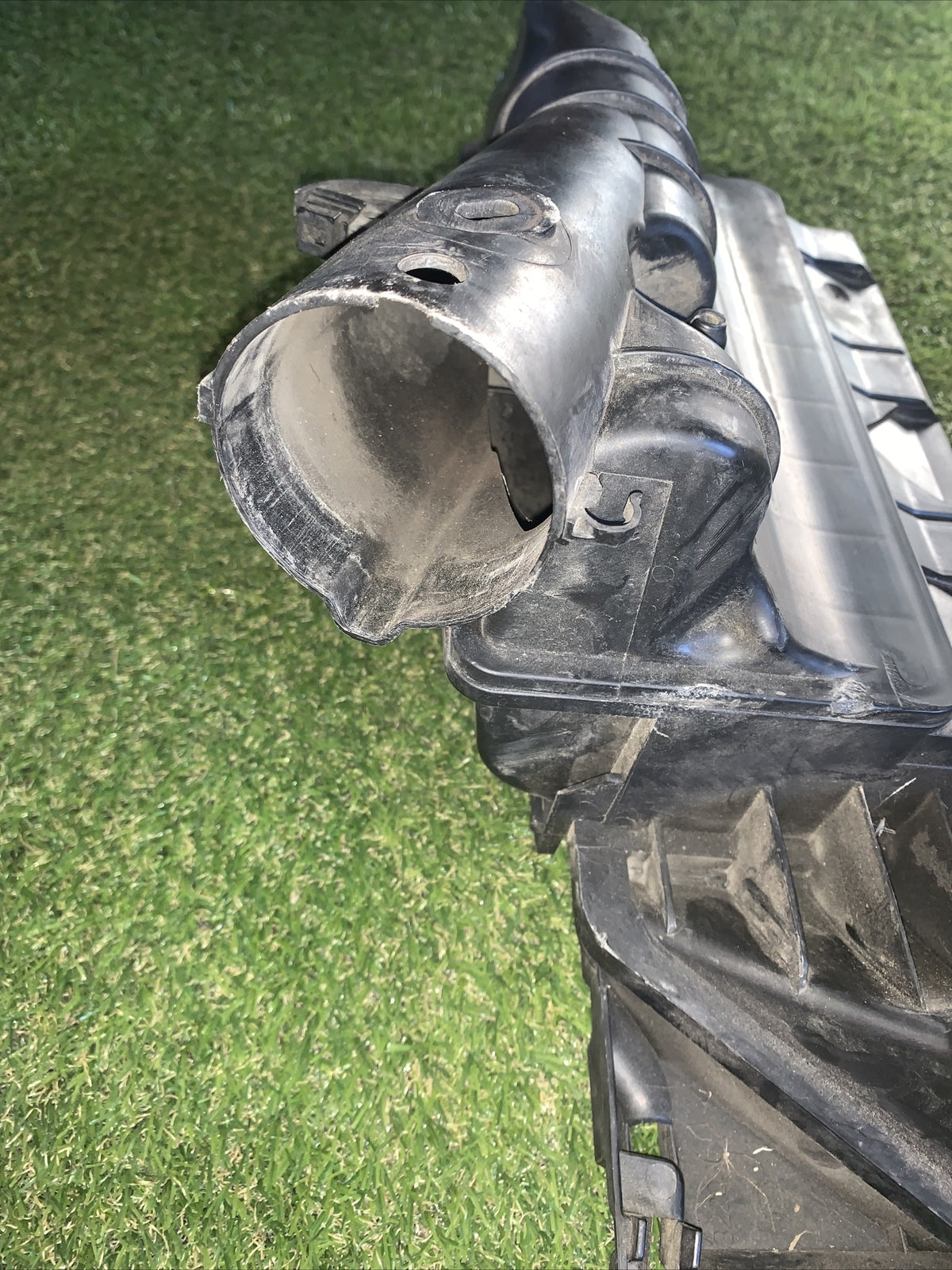 SCATOLA FILTRO ARIA FORD FIESTA ( 2002   2008 ) 9652987380