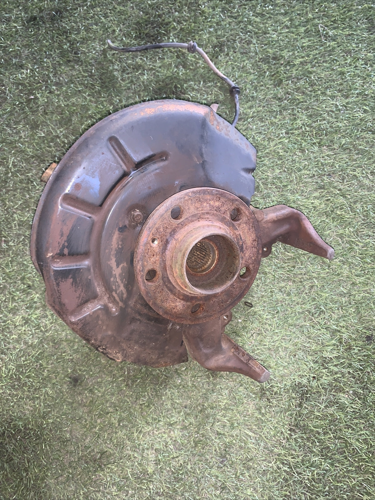 FUSELLO MONTANTE ANTERIORE DX DESTRO VW POLO (9N) 1.2