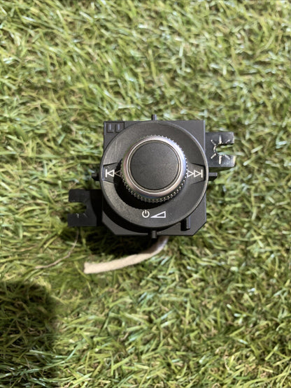 COMANDO REGOLAZIONE VOLUME RADIO PER AUDI Q2 Serie (GAB) 81B919616A (16>)