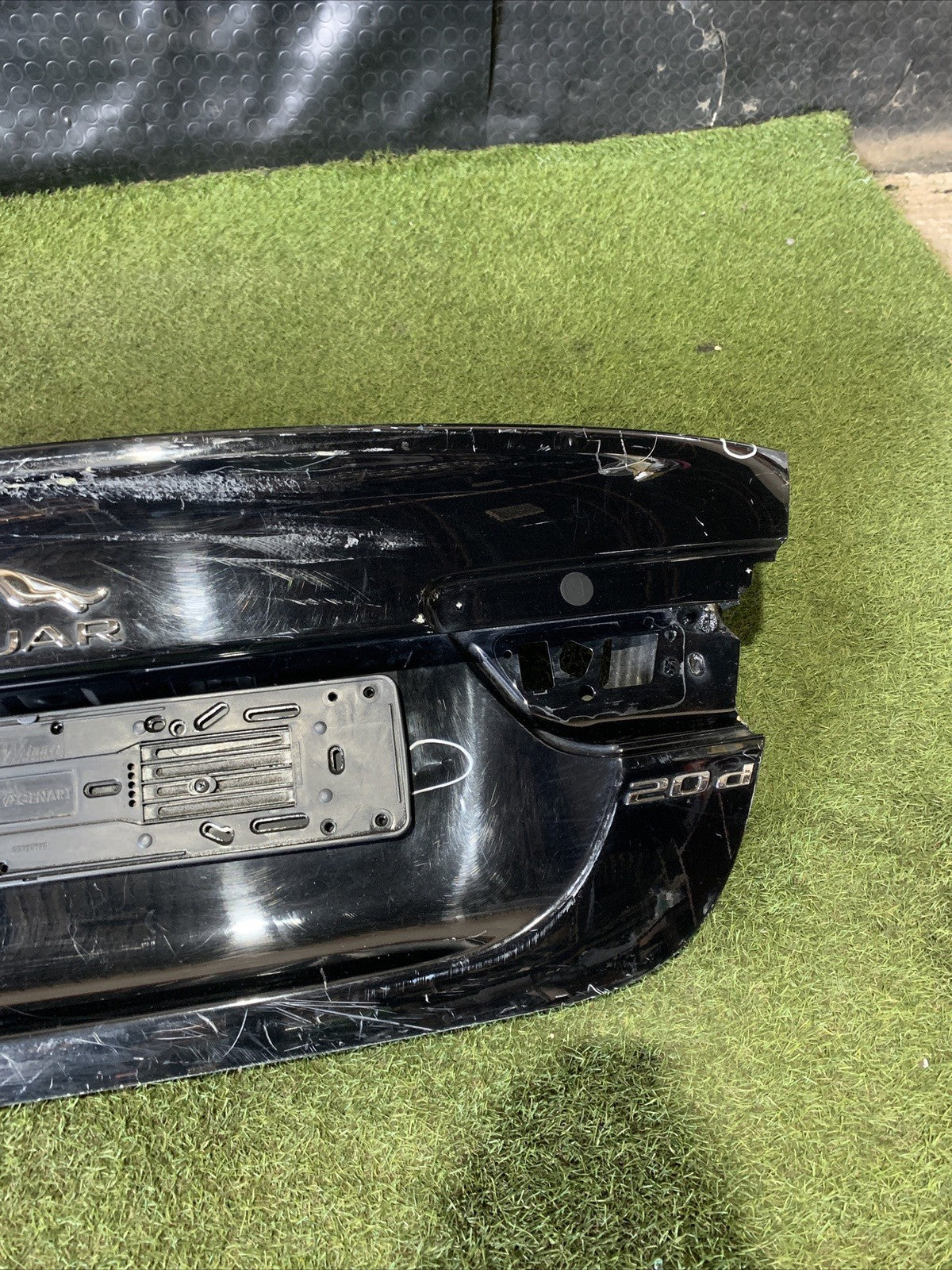 COFANO BAULE PORTELLONE  POSTERIORE PER JAGUAR XE Serie (X760)  2015 