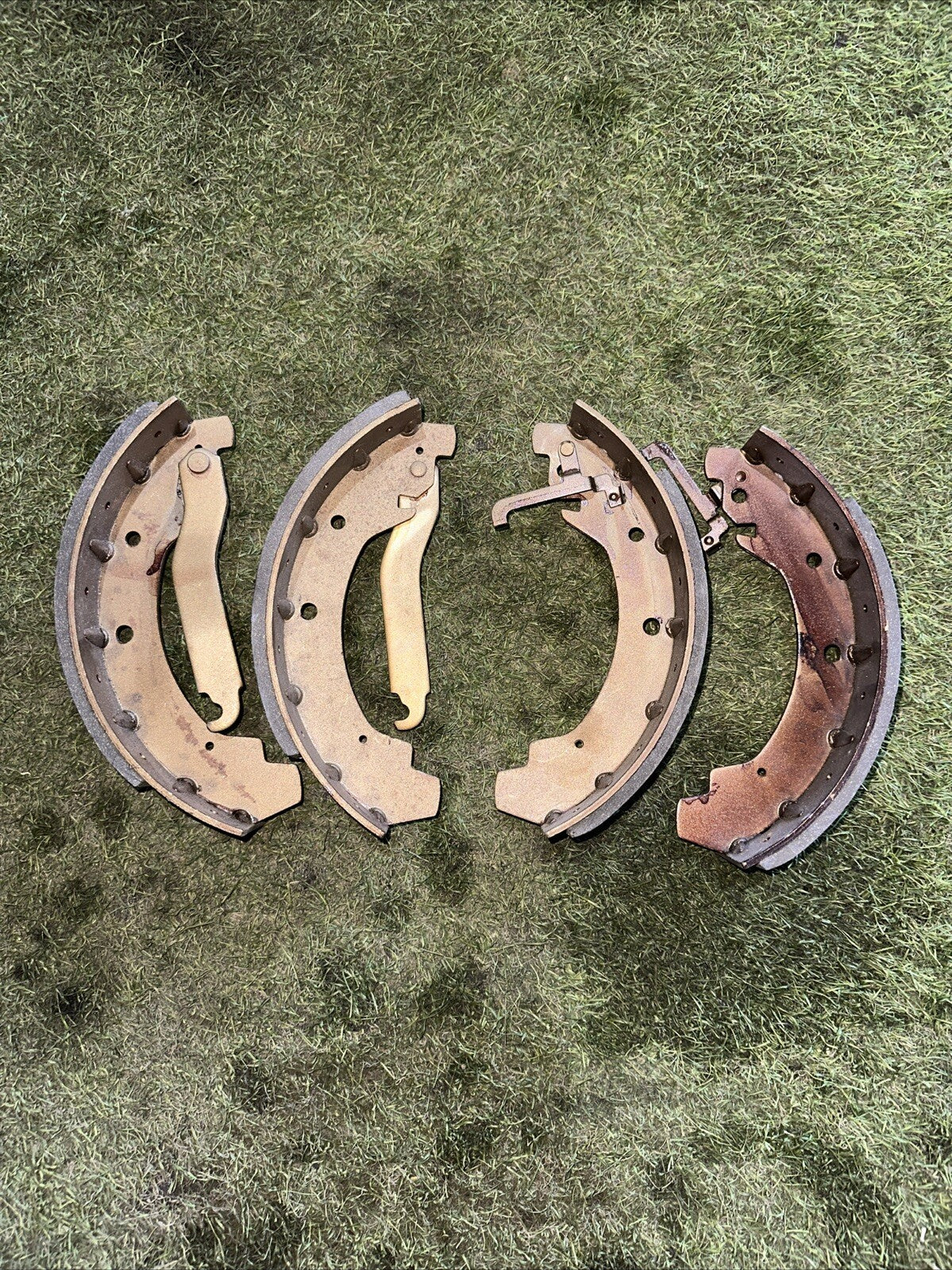 Kit ganasce freno Brembo Posteriore per VW TRANSPORTER LT 40-55 28-35 Oro 2