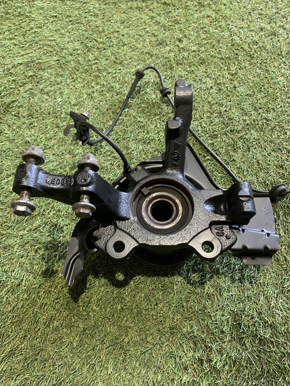 MOZZO MONTANTE FUSELLO ANTERIORE DX FIAT BRAVO 1.6 DIESEL 50701140