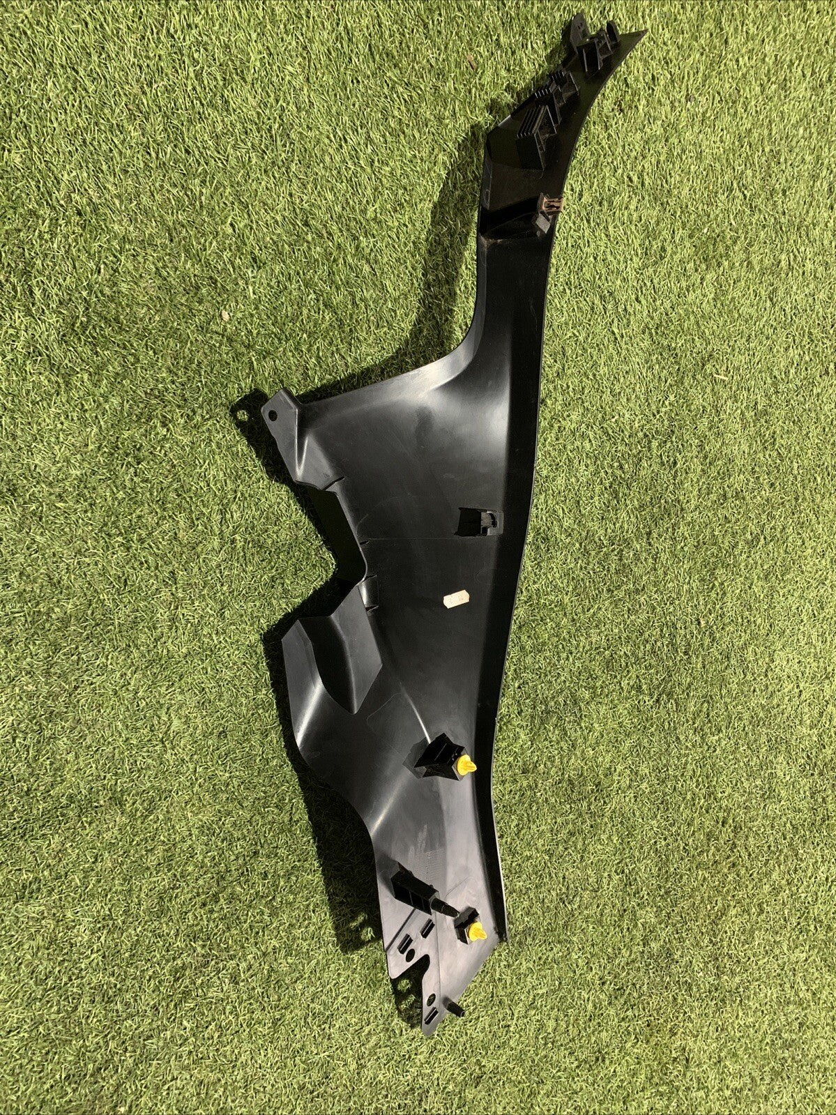 Rivestimento montante posteriore sinistro Ford Fiesta mk7 (2019) COD:H1BBA31017A