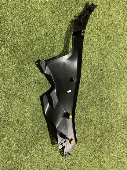 Rivestimento montante posteriore sinistro Ford Fiesta mk7 (2019) COD:H1BBA31017A